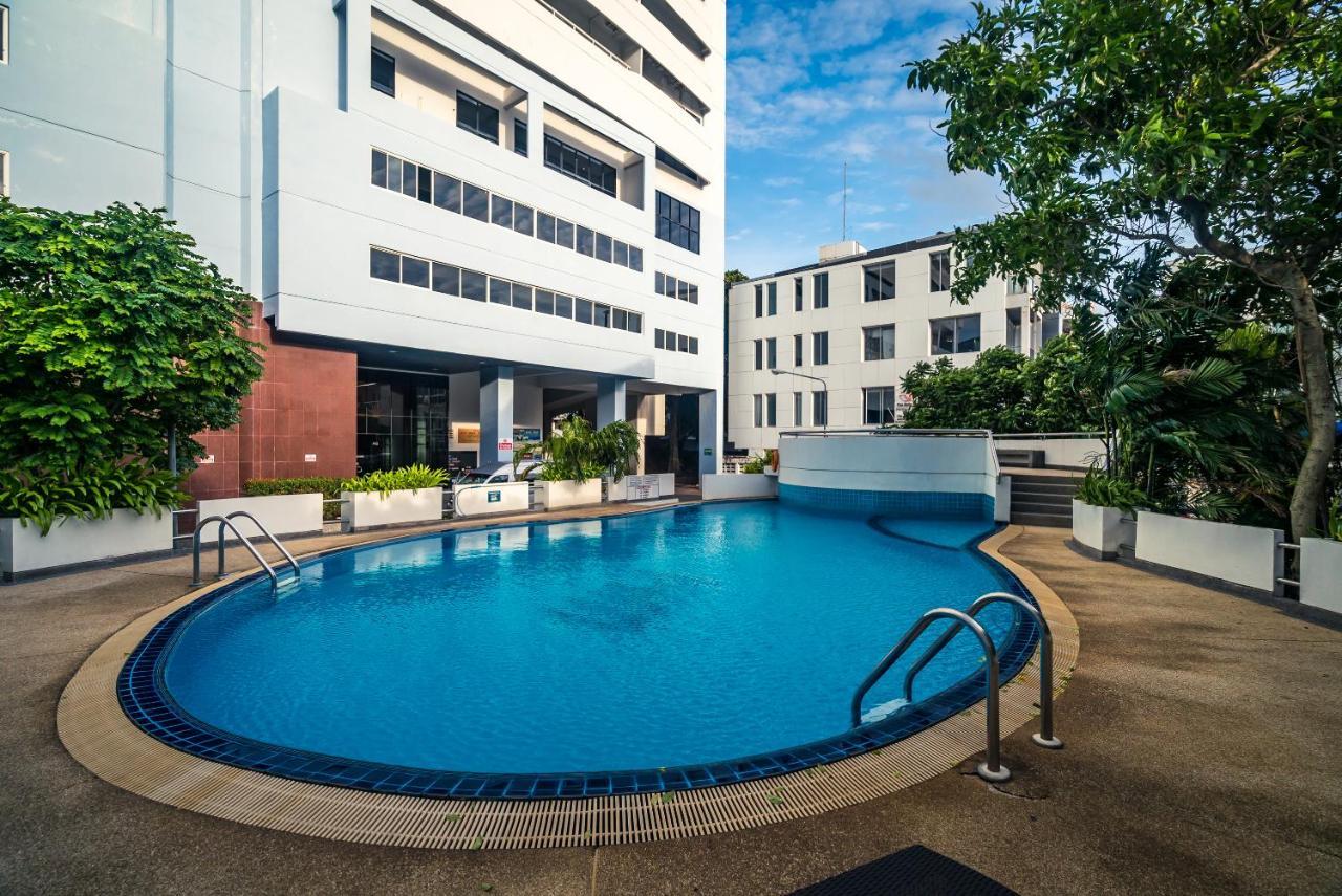 Patong Tower Apartment By Lofty Exteriör bild